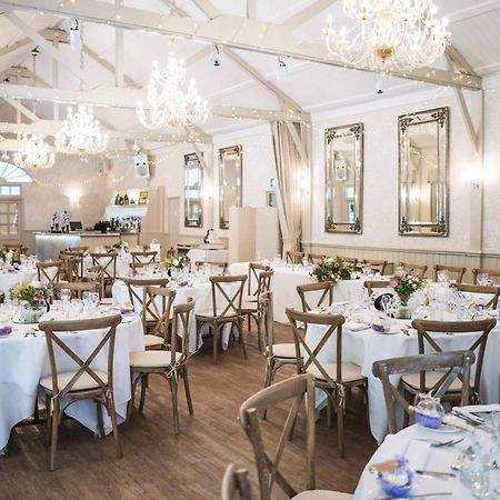 Ravenwood Hall Hotel Bury St. Edmunds Extérieur photo