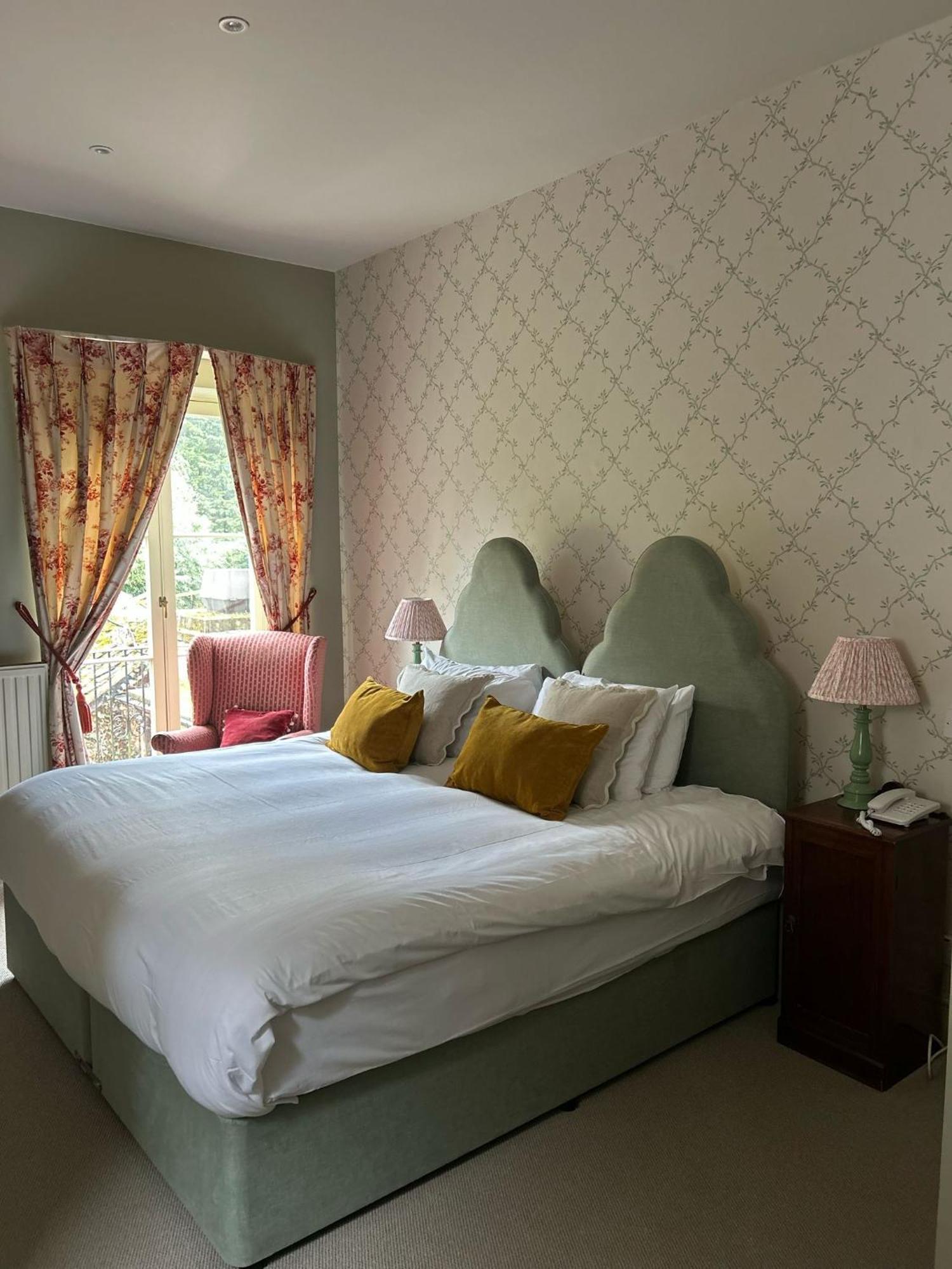 Ravenwood Hall Hotel Bury St. Edmunds Extérieur photo