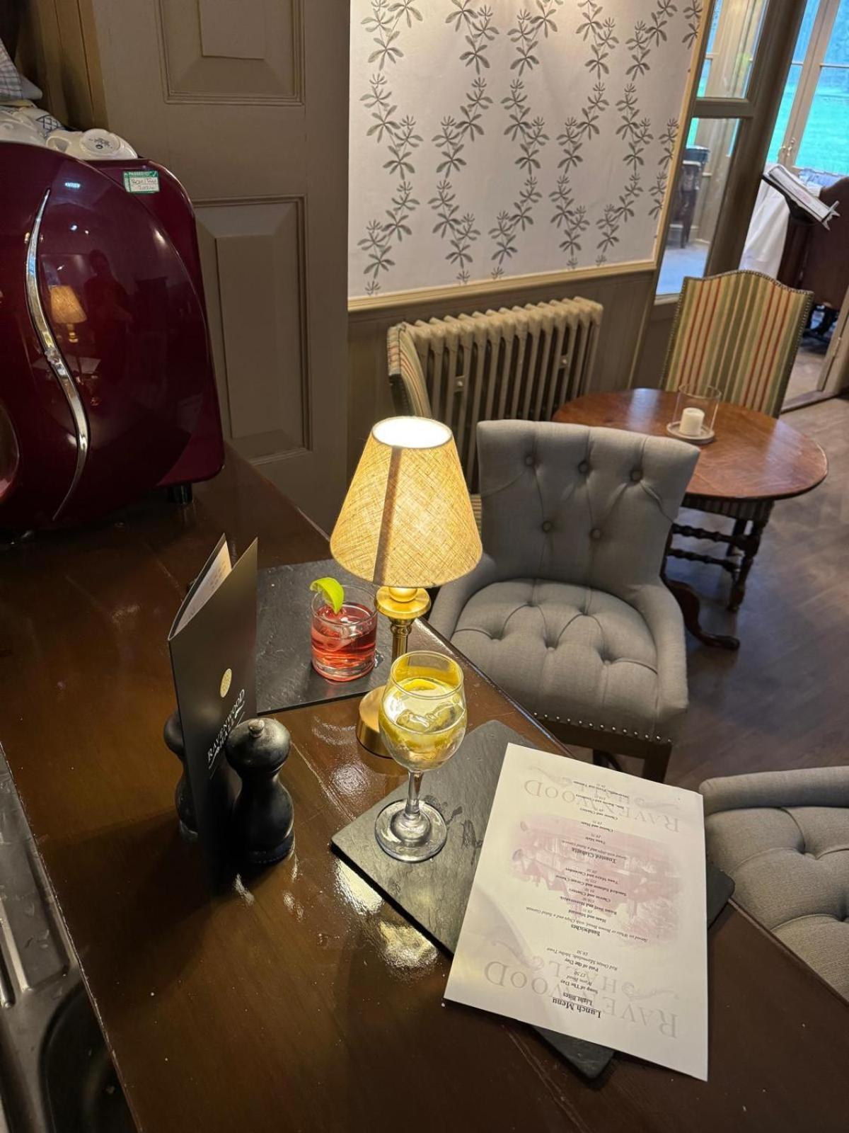 Ravenwood Hall Hotel Bury St. Edmunds Extérieur photo