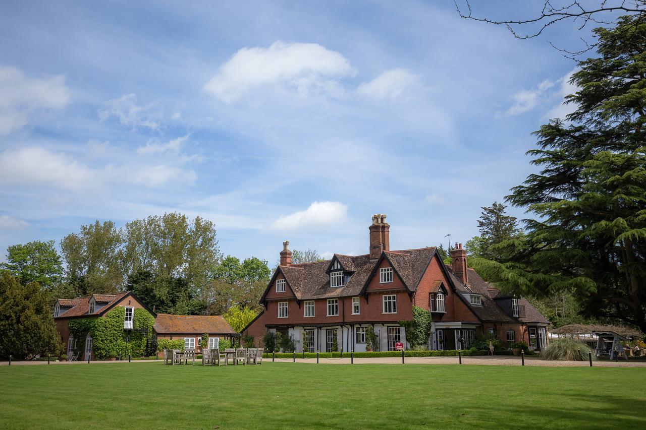 Ravenwood Hall Hotel Bury St. Edmunds Extérieur photo